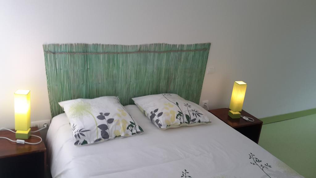 Auberge Du Doulon Lamothe-Montravel Rum bild